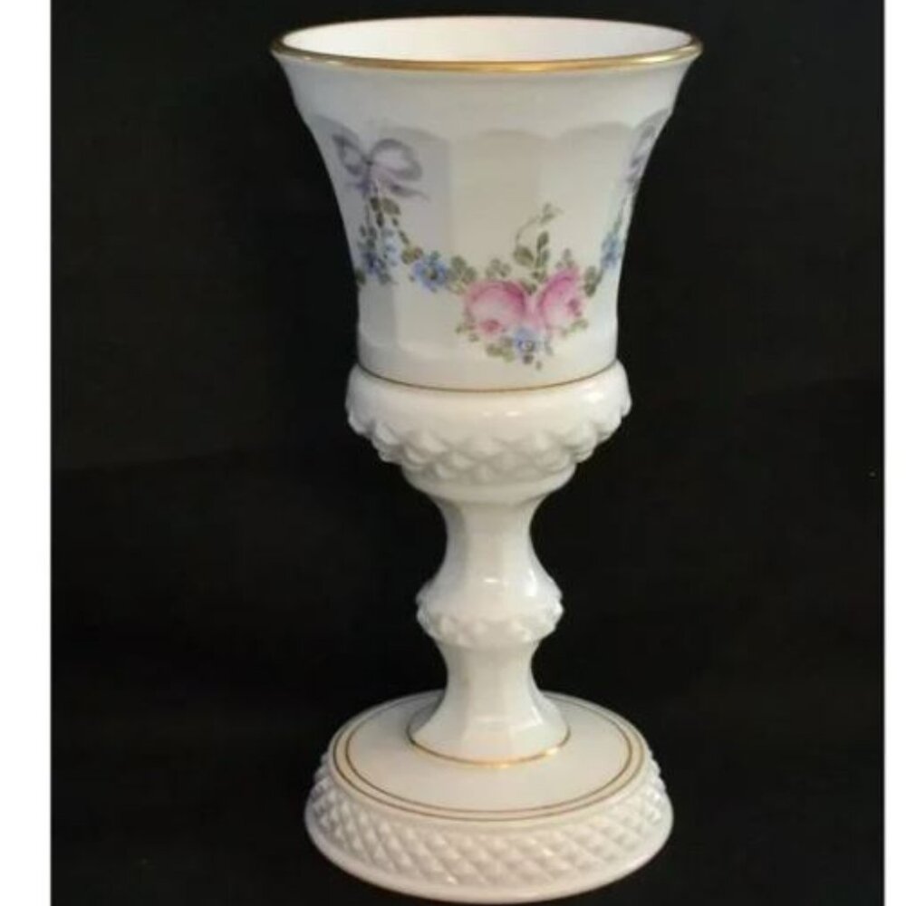 Vintage Westmoreland Milk Glass Vase with Hand Painted Roses and Bows - Picture 2 of 2